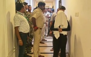 रांची में होटल-बारों पर पुलिस की बड़ी छापेमारी, कई लोग हिरासत में
