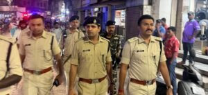 दुर्गा पूजा को लेकर रांची पुलिस अलर्ट, पूजा पंडालों और प्रमुख मार्गों का किया निरीक्षण